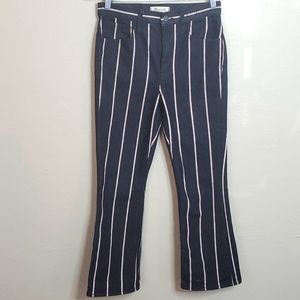 Madewell Cali Demi Bootcut Jeans in Elsie …